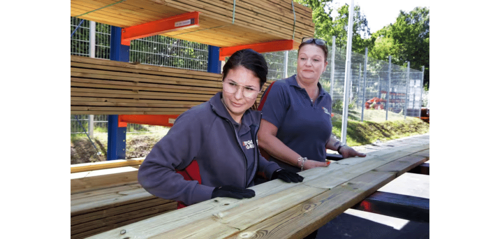 Byggmaterialhandlarna verkar trivas rätt bra Mer än nio av tio tycker att deras arbetsgivare uppfyller kriteriet för bra kollegor och nästan tre fjärdedelar kriteriet för bra ledarskap.