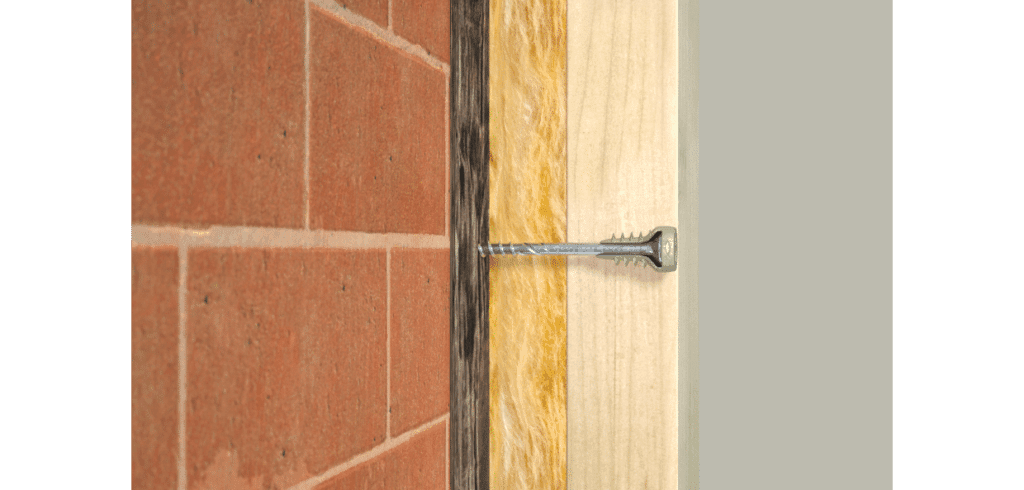 Ny distansskruv från Fischer Fischer vill göra installationer med mellanrum i konstruktionen, till exempel regelverk och undertak, enklare. Foto Fischer