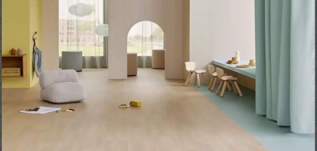 Forbo Flooring lanserar ny vinylgolvskollektion Sarlon Modul