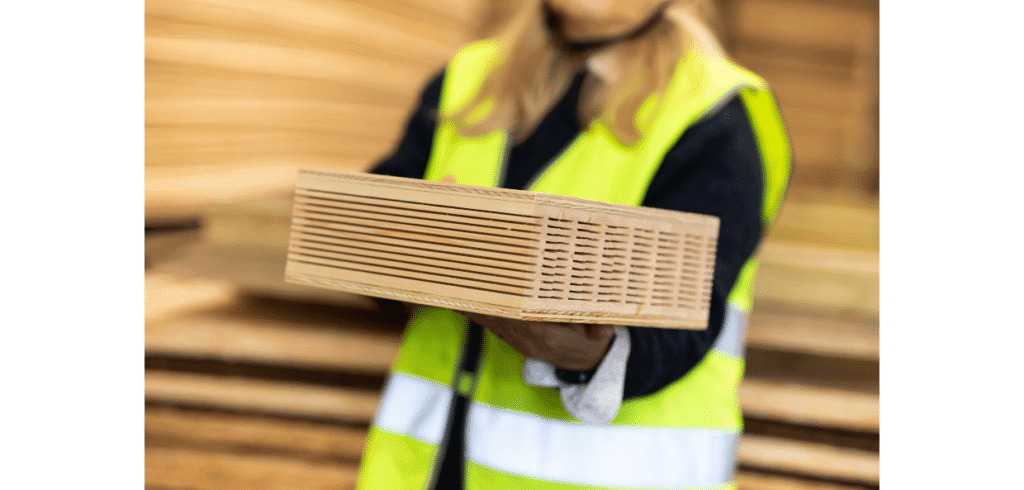 Lyckade tester med fossilfritt lim i plywood och byggelement Ett steg närmare fossilfria byggelement. Foto Rise