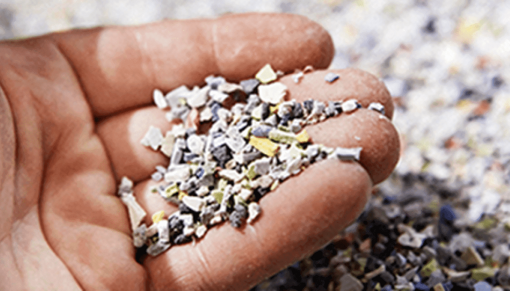 Plastgolv skapar mycket spill, men nu tas allt mer av det tillvara. Foto Golvbranschen.