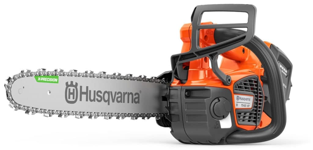 Batterimotorsåg med koppling Husqvarna 542i XP finns i en variant med topphandtag. Foto Husqvarna