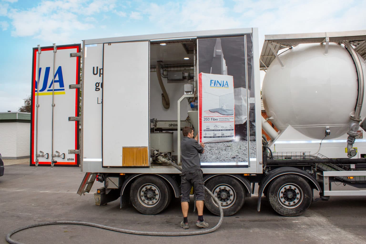 Dammreducerat i pumpbil från Finja Pumpbil