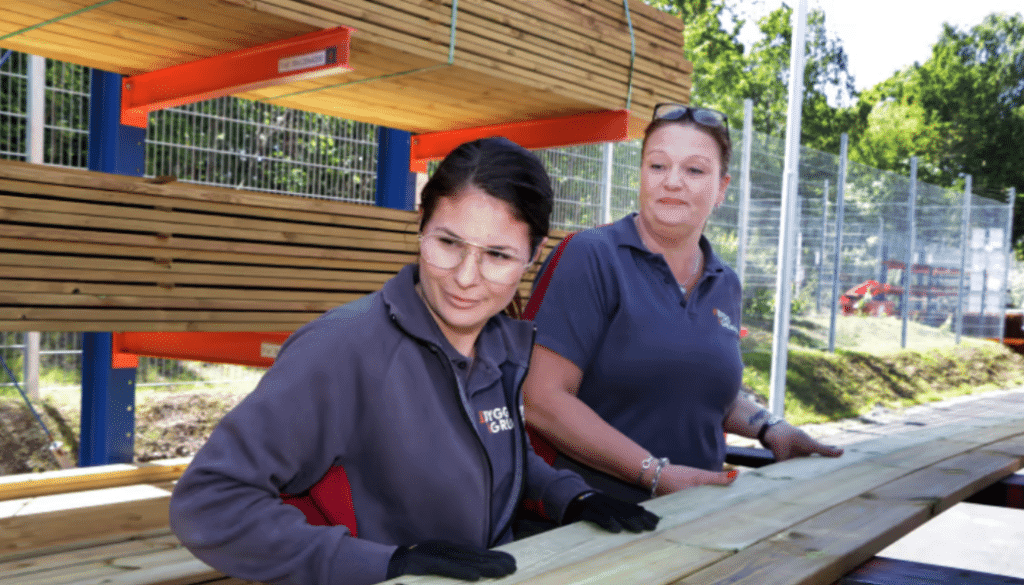 Medarbetarna trivs, men karriärmöjligheterna kunde vara bättre. Bild Byggmaterialhandlarna.