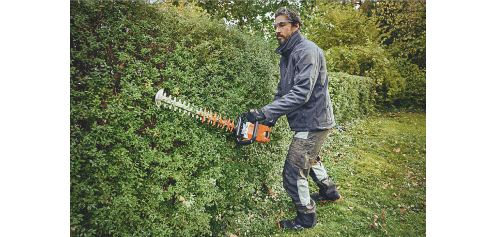 Häcksax för yrkesbruk Häcksax med datainsamling. Foto Stihl